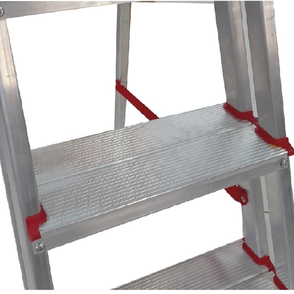 escada_de_aluminio_3_degraus_duplos_linha_pratica_1570887723_4e17_600x600.jpg Escada De Alumínio 3 Degraus Duplos Linha Prática - Imagem 5