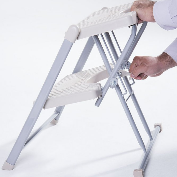 escada_dobravel_resistente_2_degraus_domestica_anodilar_aco_c_1571469408_004c_600x600.png Escada Dobrável Resistente 2 Degraus Doméstica Anodilar Aço Cinza - Imagem 3