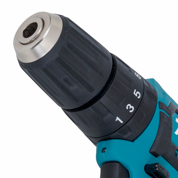 kit_furad_parafusadeira_de_impacto_12v_e_aspirador_12v_makita_90673044_0007_600x600.jpg Kit Furadeira e Parafusadeira de Impacto HP333DWYX3 12V e Aspirador 12V CL106FDZW Makita - Imagem 7