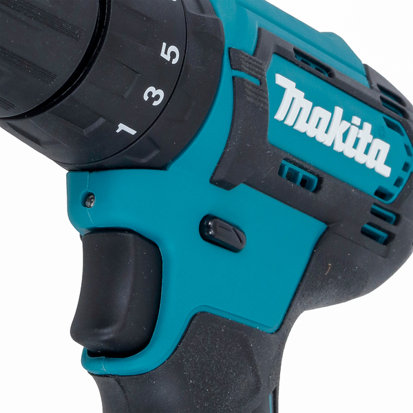 kit_furad_parafusadeira_de_impacto_12v_e_aspirador_12v_makita_90673044_0008_600x600.jpg Kit Furadeira e Parafusadeira de Impacto HP333DWYX3 12V e Aspirador 12V CL106FDZW Makita - Imagem 8